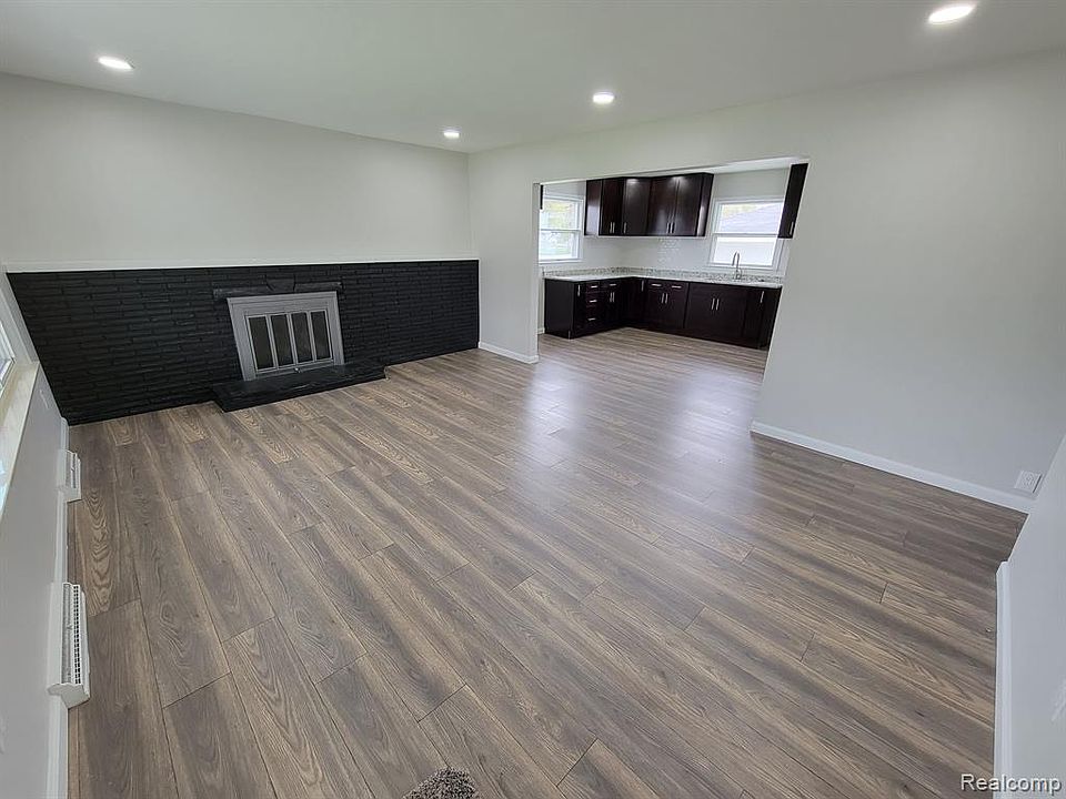 9360 Biddle St, Romulus, MI 48174 MLS 20230077240 Zillow