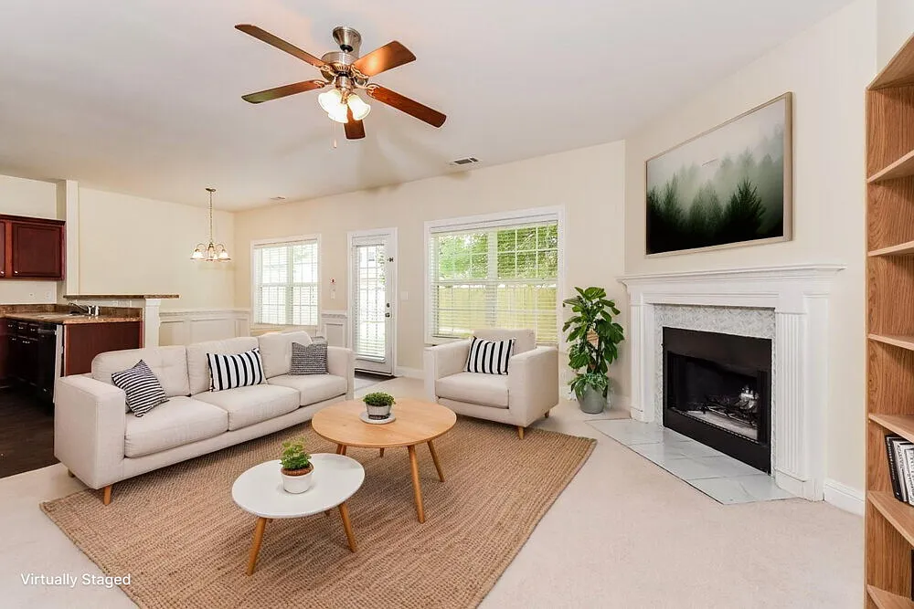 4 bed, 3.5 bath, 2480 sqft, $2,595 — Photo 4