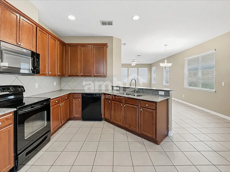 12868 Calderdale Ave — Photo 3