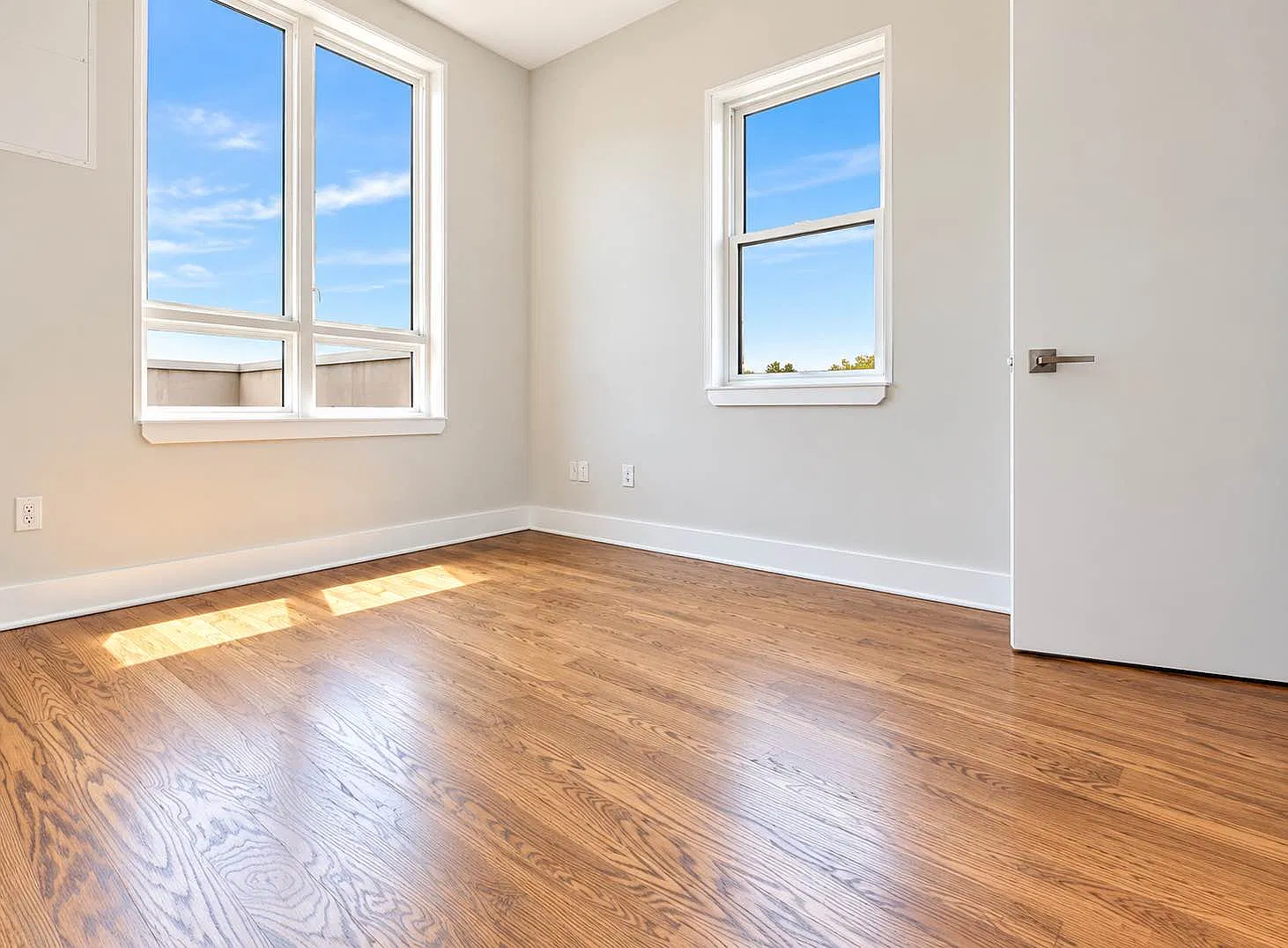 2734 Snyder Avenue — Photo 3