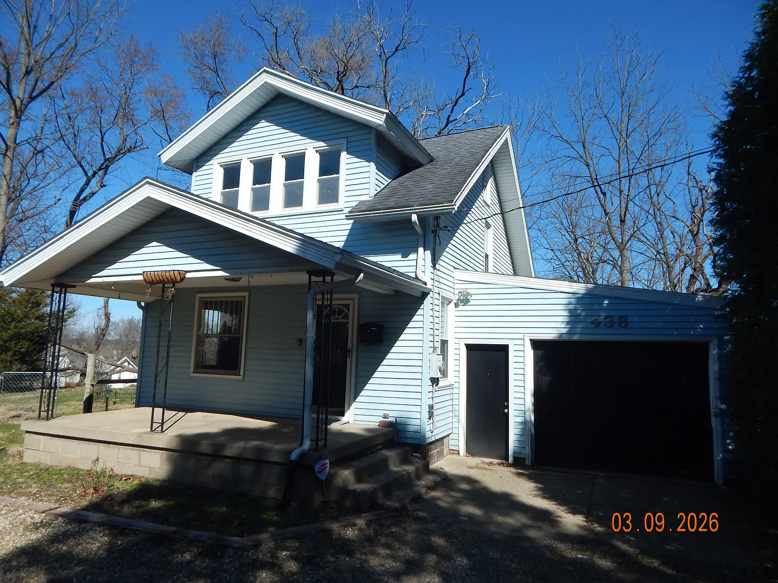438 Taylor St SW photo 1