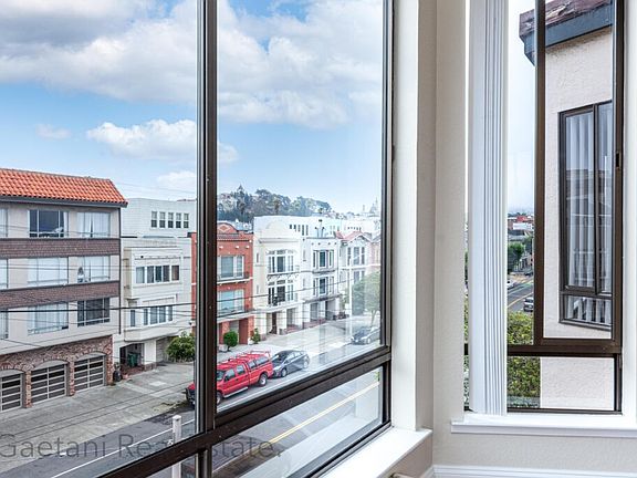 2nd image of 303 Arguello Blvd #301