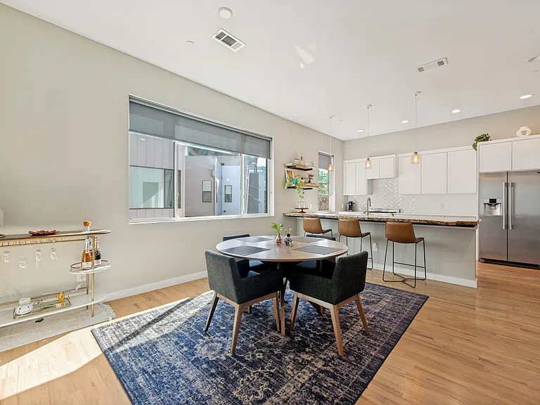 2630 Calvin St #101 — Photo 7