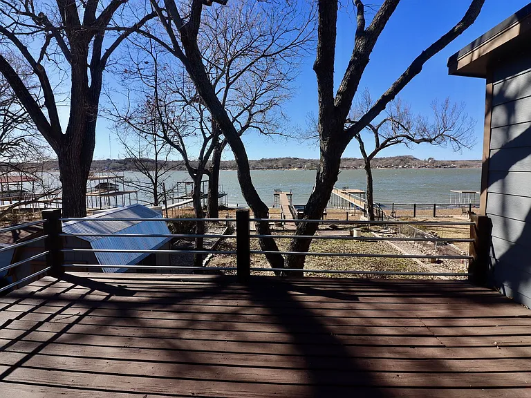 1937 E Lake Dr — Photo 24
