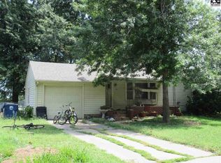 734 N Main St, Buhler, KS 67522