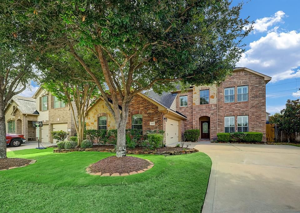 1st image of 24635 Blue Opal Ln