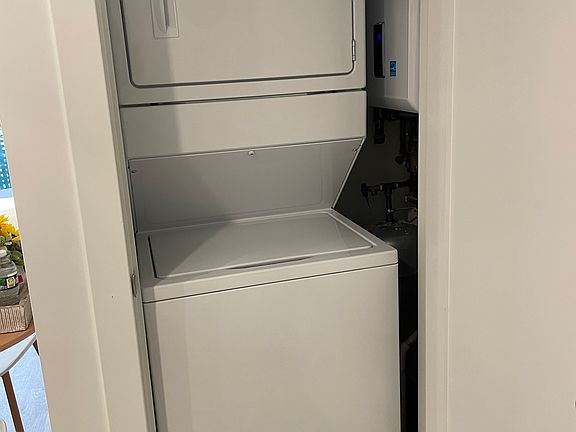 In unit Washer Dryer