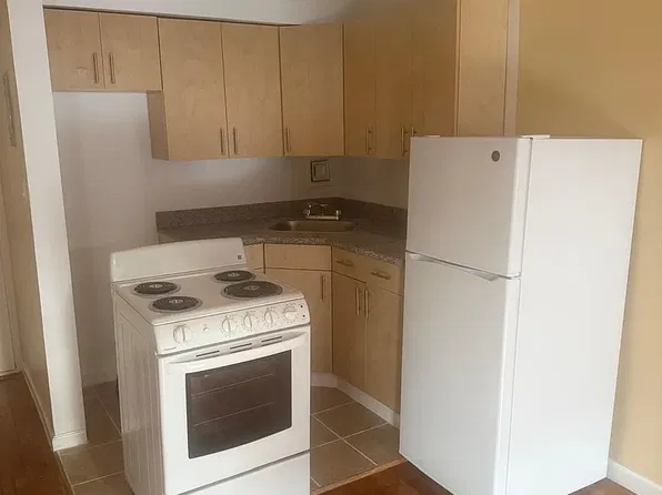 39-06 114th St #2L, Corona, NY 11368