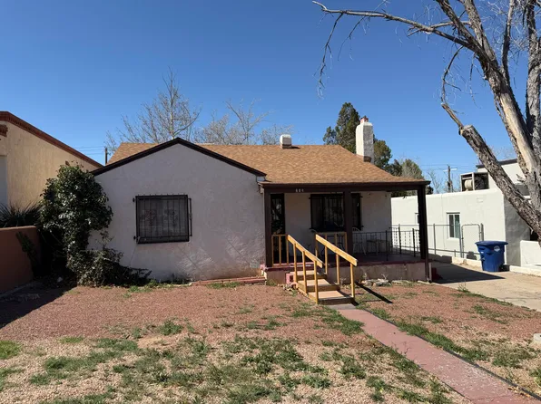 213 Amherst Dr SE, Albuquerque, NM 87106