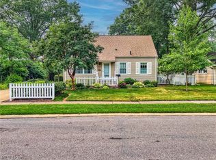830 Monroe Ave, Cuyahoga Falls, OH 44221
