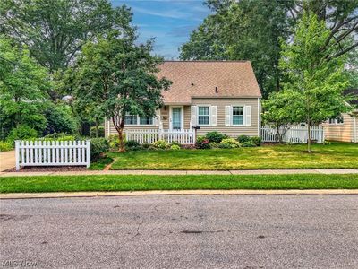 830 Monroe Ave, Cuyahoga Falls, OH, 44221