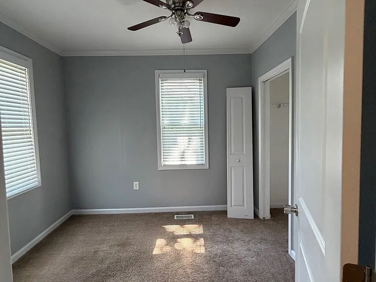 7950 Quarterfield Rd — Photo 15