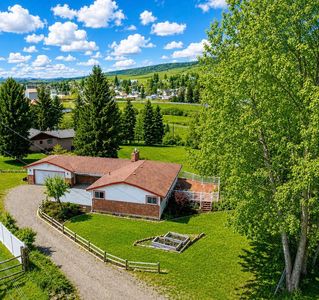147 N Lindsey St, Tekoa, WA, 99033