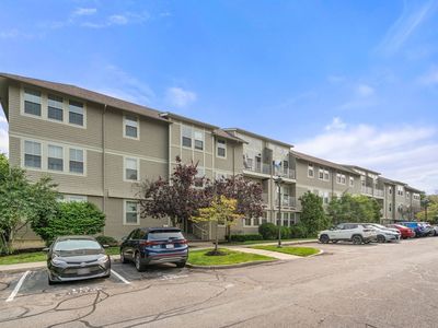 1 Harvest Dr #204, North Andover, MA, 01845