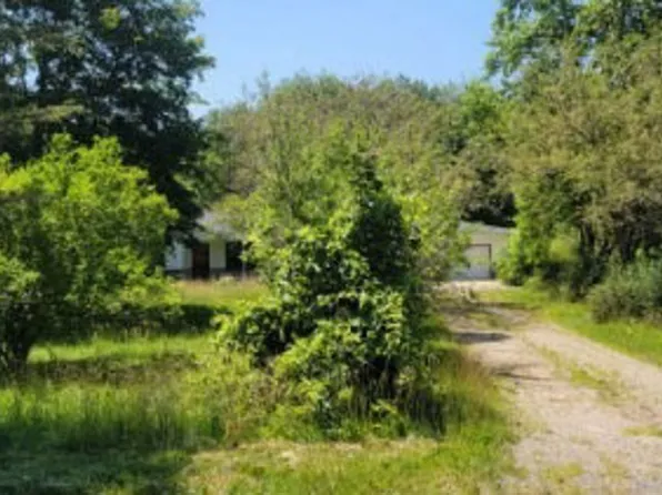 11682 County Road 681, Grand Junction, MI 49056