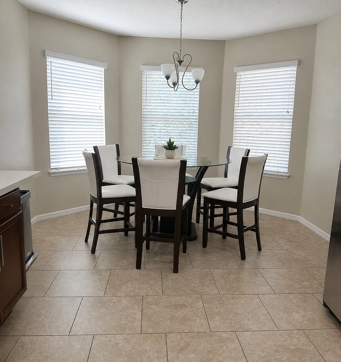 3 bed, 1770 sqft, $2,495 — Photo 4