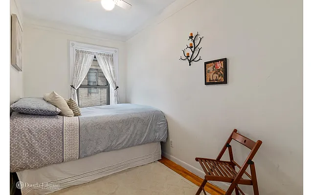 Sold by Douglas Elliman | media 4