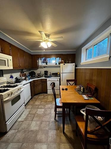 1st image of 184 Scott Ave