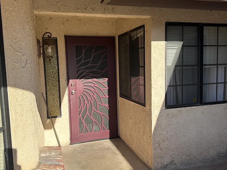 12835 Riverview Dr — Photo 1