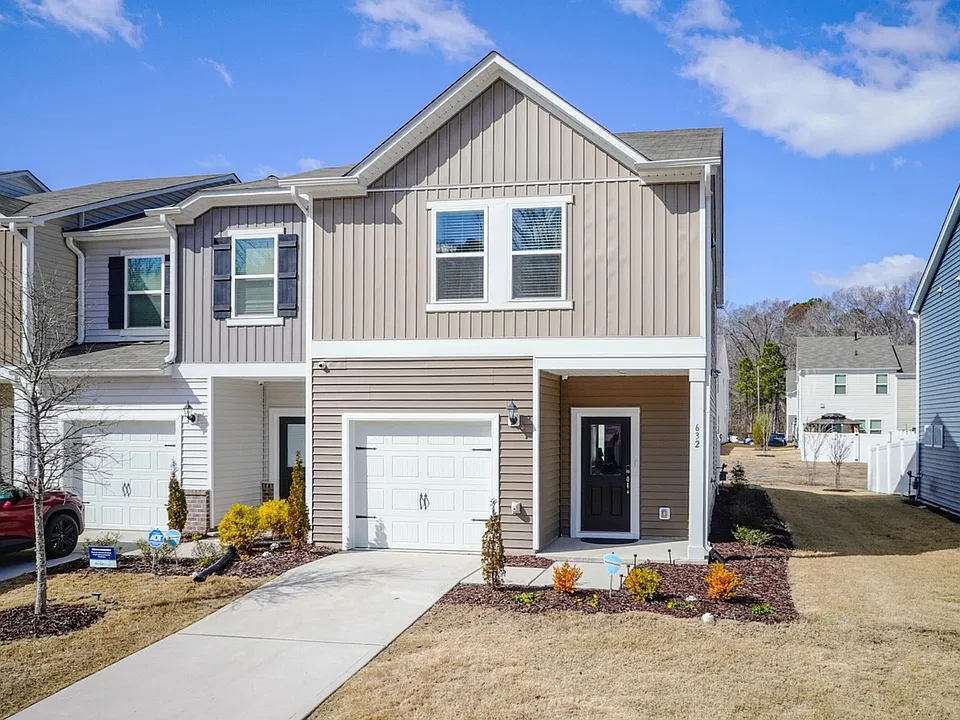 632 Rolling Fields Dr