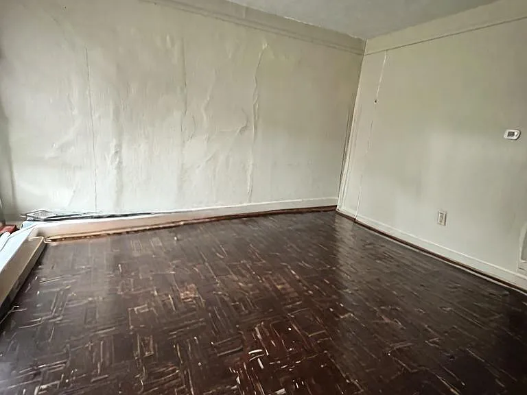 838 Menomonie St — Photo 2