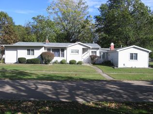 101 S Sheridan St, Lostant, IL 61334