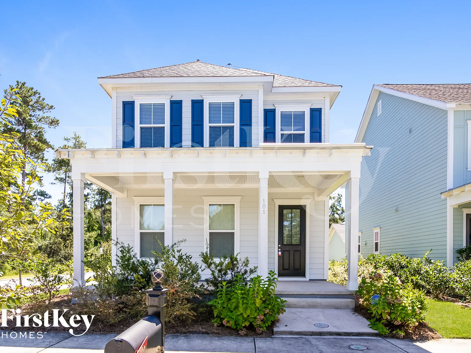 3 bed, 2.5 bath, 1864 sqft, $2,110 — Photo 1