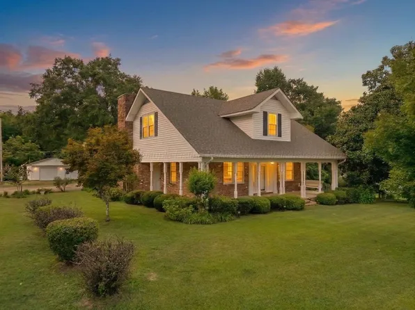 910 14th Ave W, Jasper, AL 35501