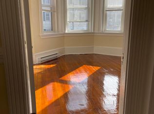 895 Huntington Ave #4I, Boston, MA 02115