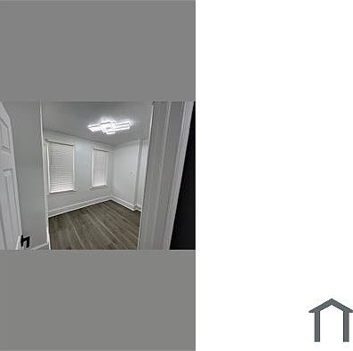 5th image of 4325 N Hicks St #4325