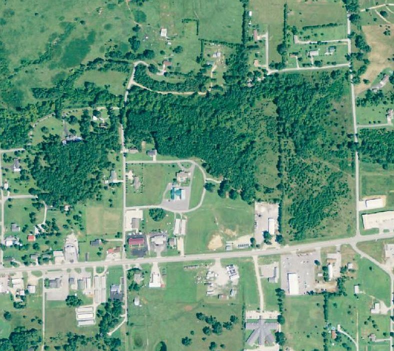 2nd image of 808 S Shore Dr