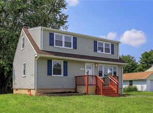 210 Lowden Ave, South Plainfield, NJ 07080