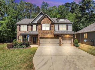 704 Declaration Ct, Acworth, GA 30102