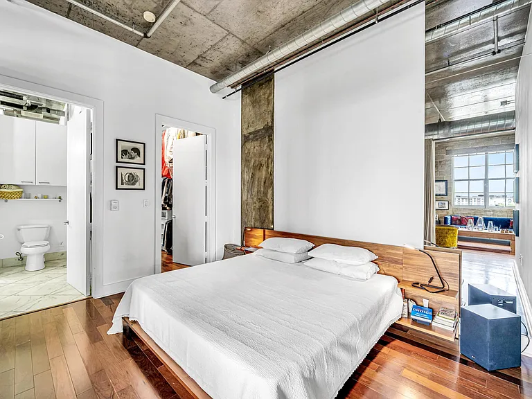 410 NW 1st Ave #505 — Photo 7