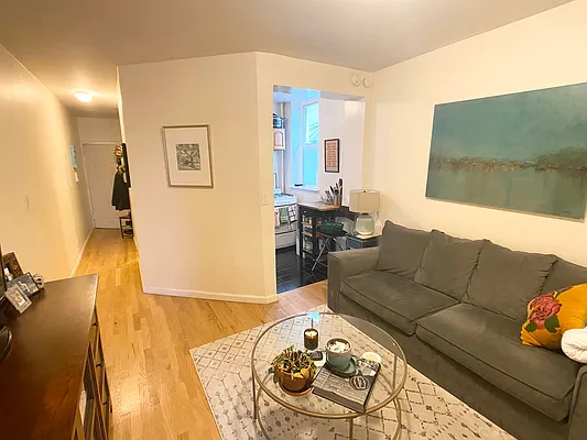 Rented by Highline Residential | media 23