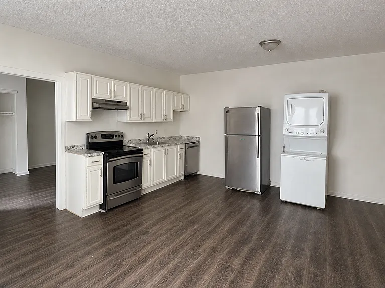 7314 Ogontz Ave #1B — Photo 2