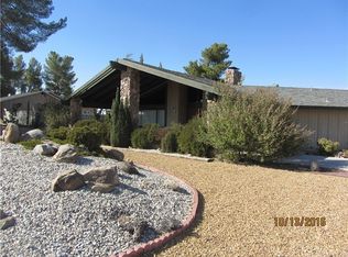 19642 Haida Dr, Apple Valley, CA 92307