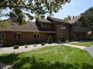 7015 Pilliod Rd, Holland, OH 43528