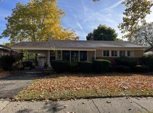 23140 Parklawn St, Oak Park, MI