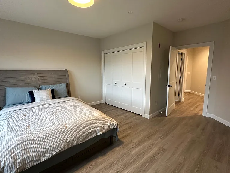 10 Riverplace Dr #312 — Photo 11