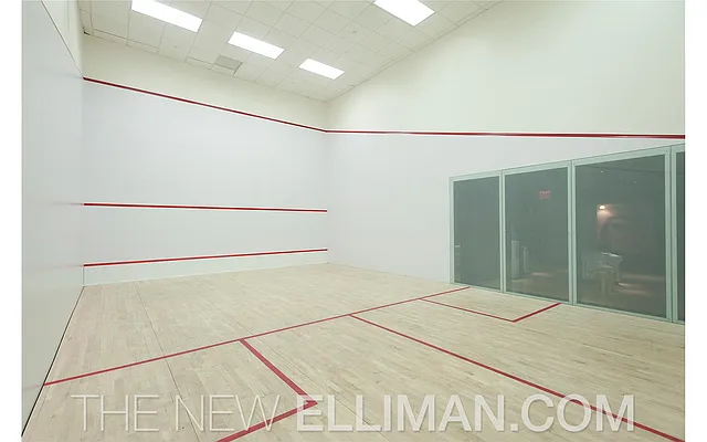 Rented by Douglas Elliman | media 37