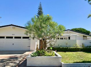1218 Dover Dr, Newport Beach, CA 92660