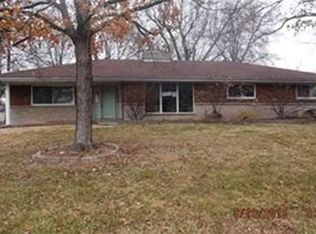 4845 Craigmont Dr, Florissant, MO 63033