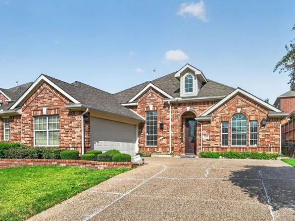 10328 Offshore Dr, Irving, TX 75063