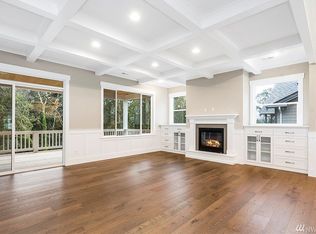 656 Landmark Ct NE, Bainbridge Island, WA 98110