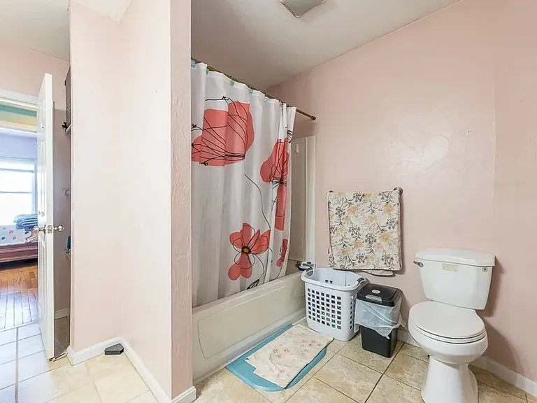 10 Lucian St #1 — Photo 7
