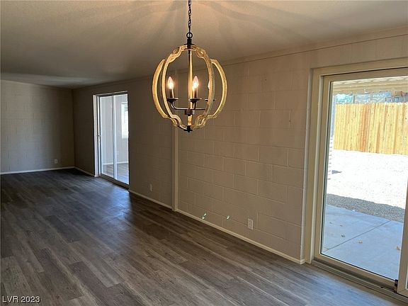 3rd image of 3209 Theresa Ave