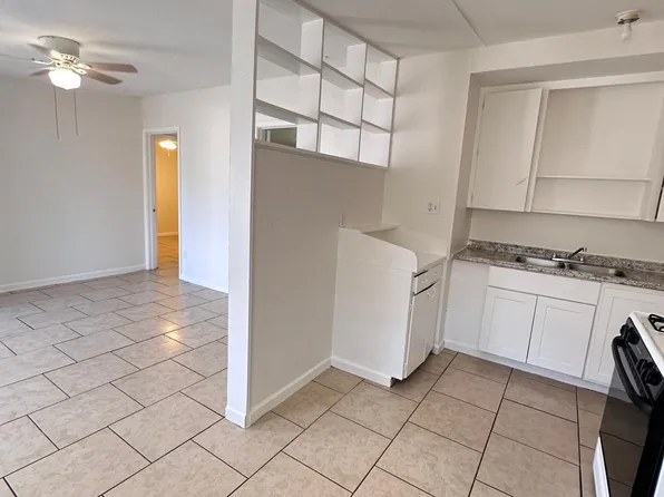 6633 N 67th Ave, Glendale, AZ