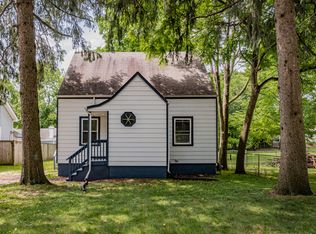 28W471 Batavia Rd, Warrenville, IL 60555