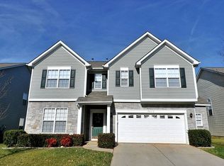 5413 Nightshade Oaks Dr, Charlotte, NC 28227